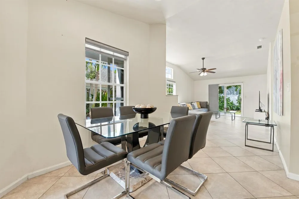 14 HEATHER TRACE DRIVE Boynton Beach, FL 33436