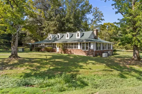 2889 Tennessee Ridge Rd