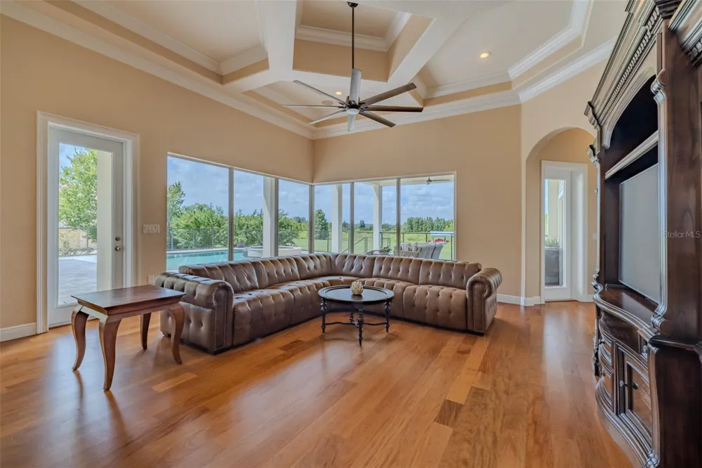 10501 BROADLAND PASS Thonotosassa, FL 33592