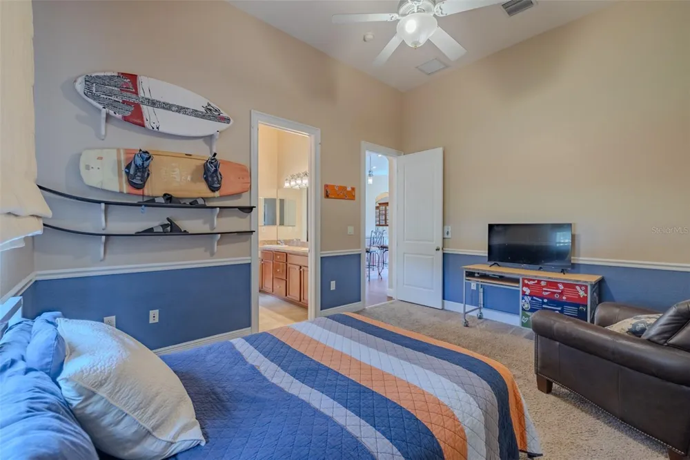 10501 BROADLAND PASS Thonotosassa, FL 33592