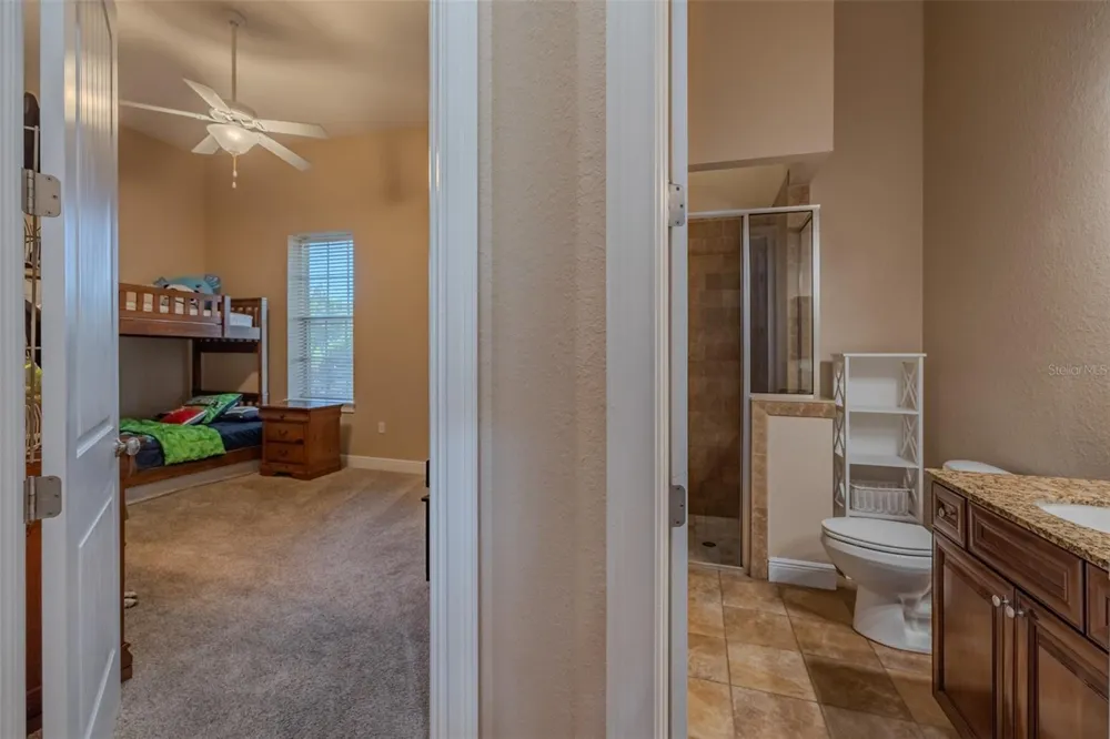 10501 BROADLAND PASS Thonotosassa, FL 33592