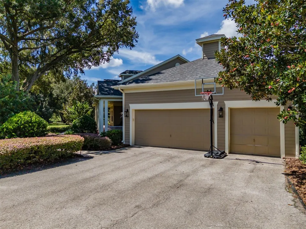10501 BROADLAND PASS Thonotosassa, FL 33592