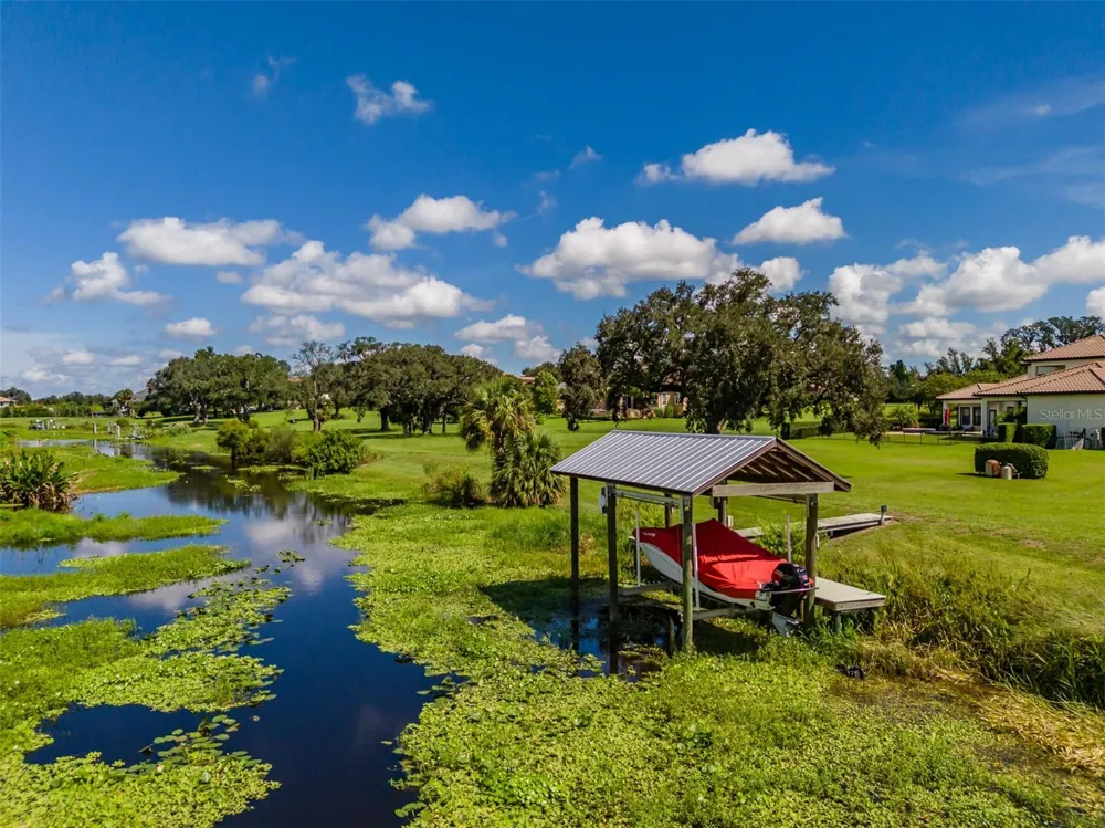 10501 BROADLAND PASS Thonotosassa, FL 33592