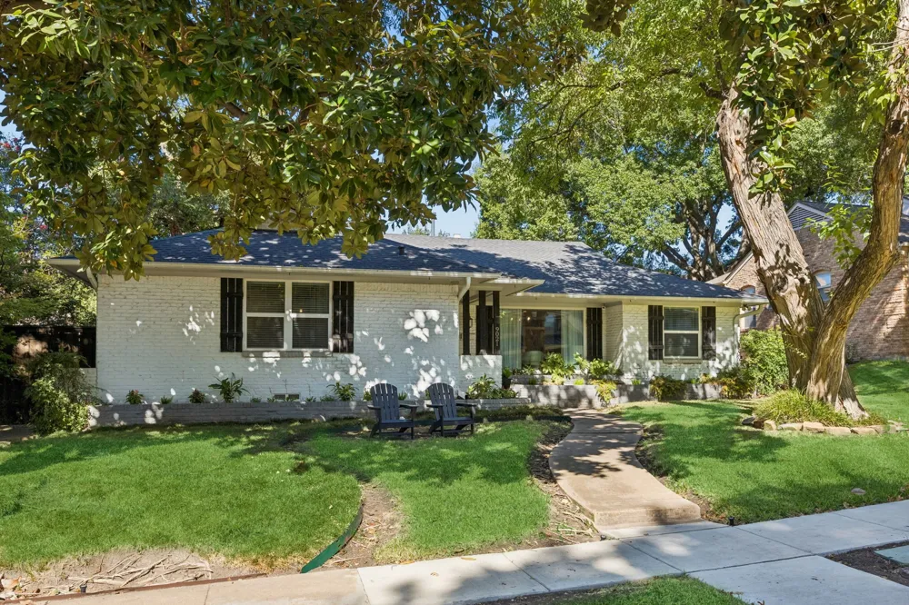 9021 Aldwick Drive Dallas, TX 75238