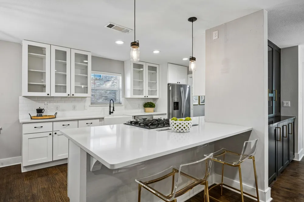 9021 Aldwick Drive Dallas, TX 75238