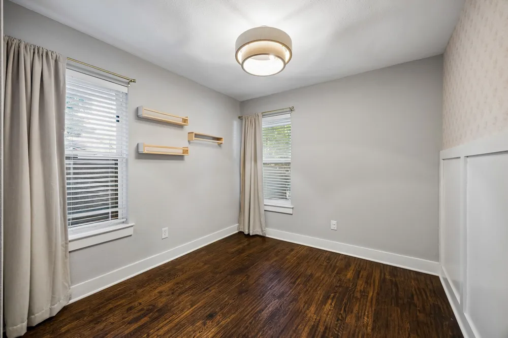9021 Aldwick Drive Dallas, TX 75238