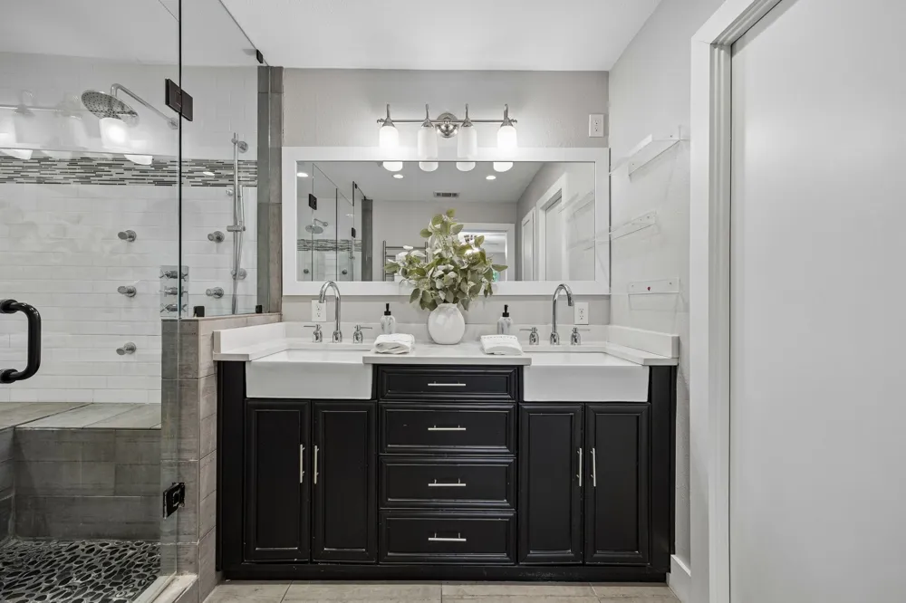 9021 Aldwick Drive Dallas, TX 75238