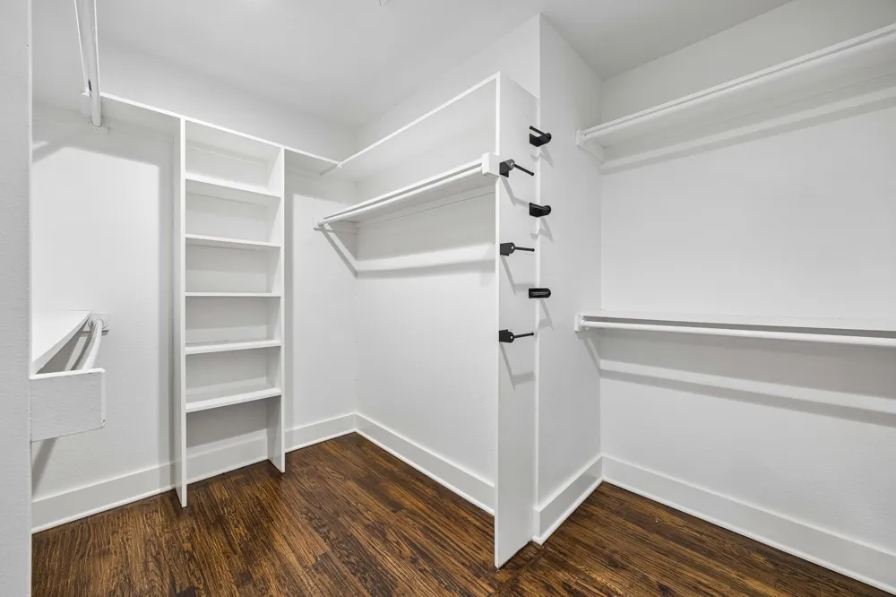 9021 Aldwick Drive Dallas, TX 75238