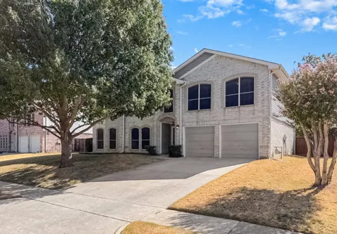 2711 Vistaview Drive