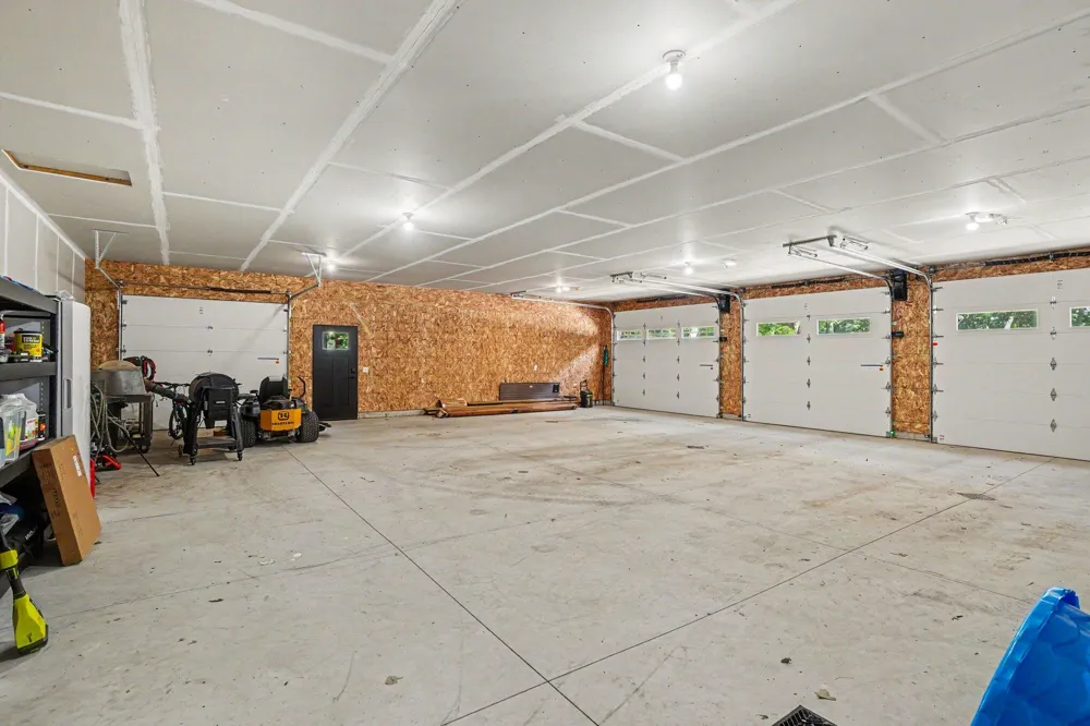 155 Park Street Muskegon, MI 49442