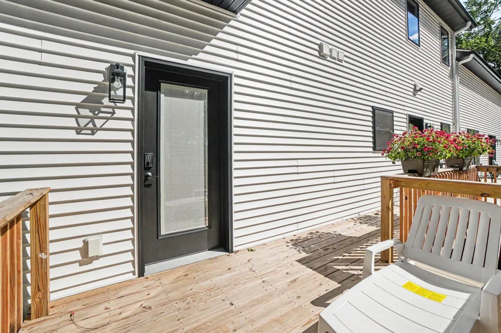 155 Park Street Muskegon, MI 49442