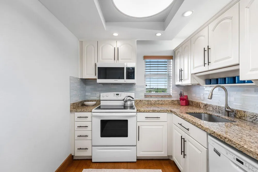 4505 S Ocean Boulevard #502 Highland Beach, FL 33487