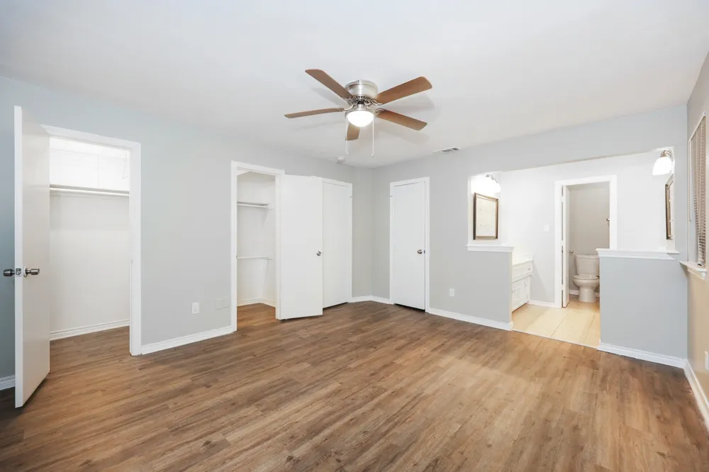 2404 Dalgreen Drive Plano, TX 75075