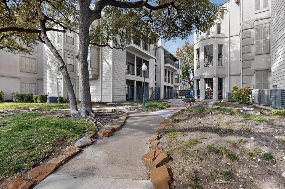 3105 San Jacinto Street #306 Dallas, TX 75204