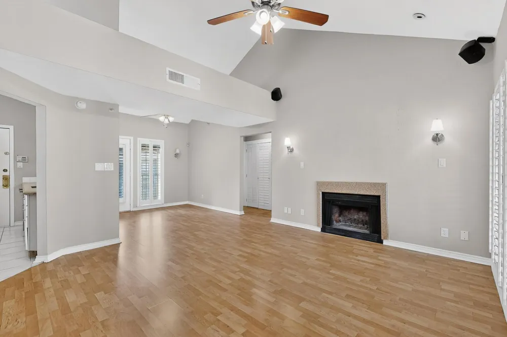 3105 San Jacinto Street #306 Dallas, TX 75204