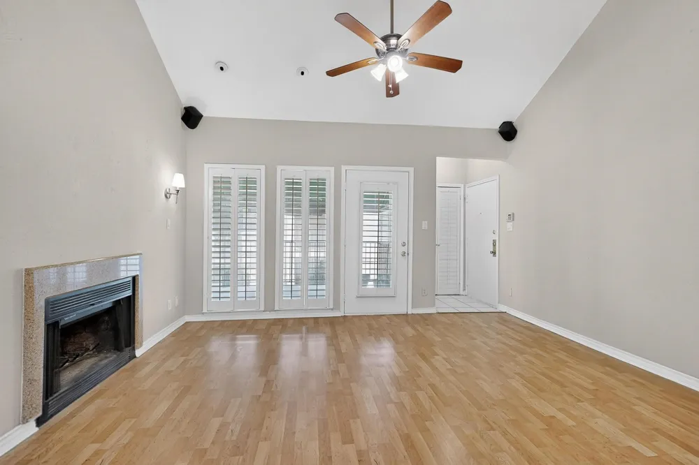 3105 San Jacinto Street #306 Dallas, TX 75204