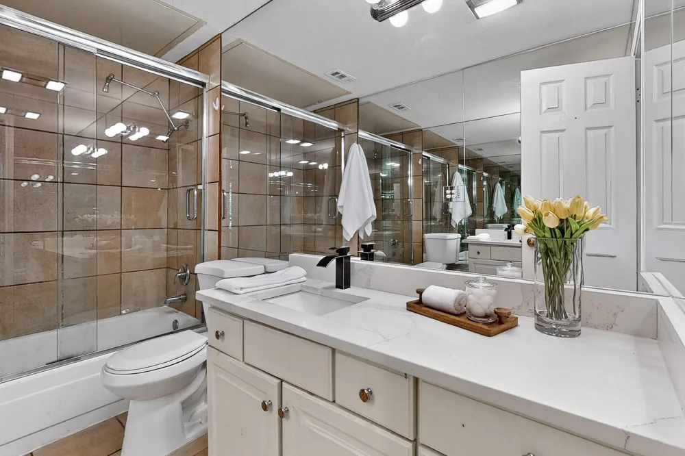 3105 San Jacinto Street #306 Dallas, TX 75204