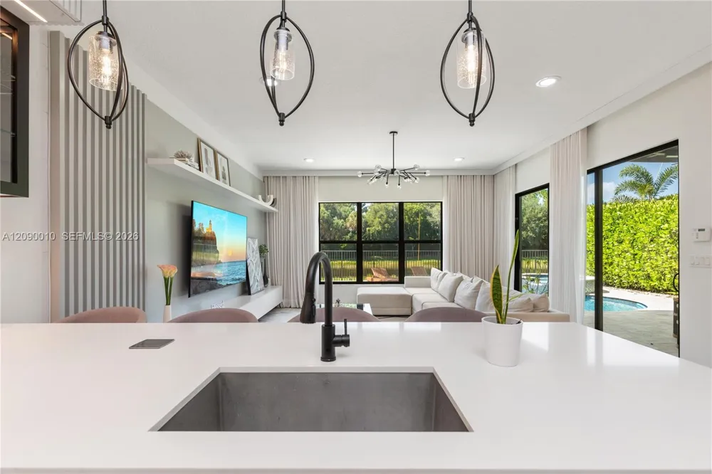 9529 Eden Roc Ct Delray Beach, FL 33446