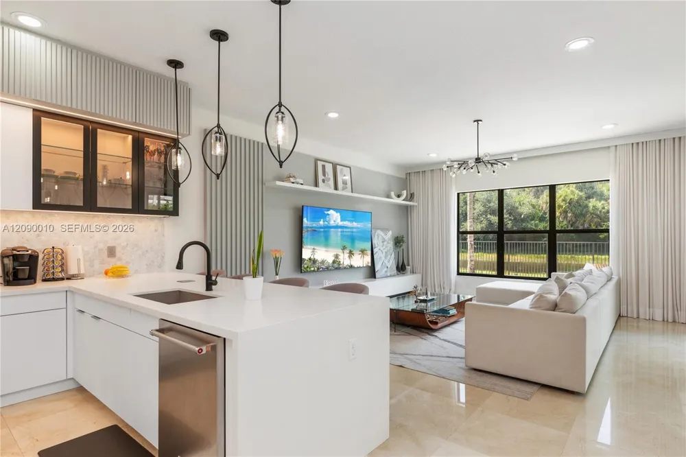 9529 Eden Roc Ct Delray Beach, FL 33446