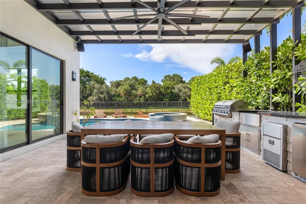 9529 Eden Roc Ct Delray Beach, FL 33446