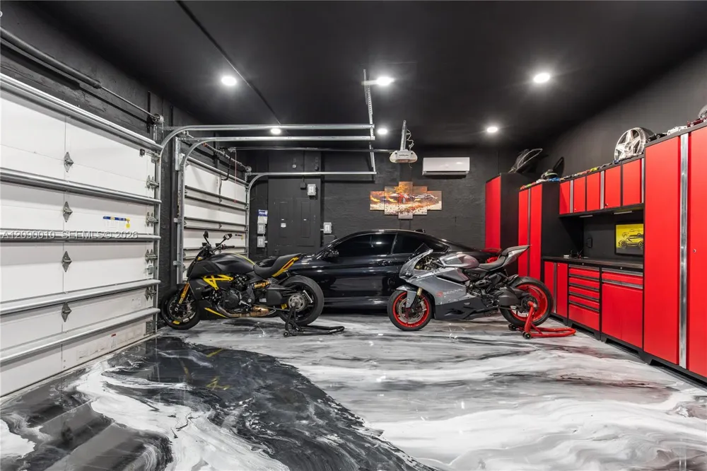 9529 Eden Roc Ct Delray Beach, FL 33446