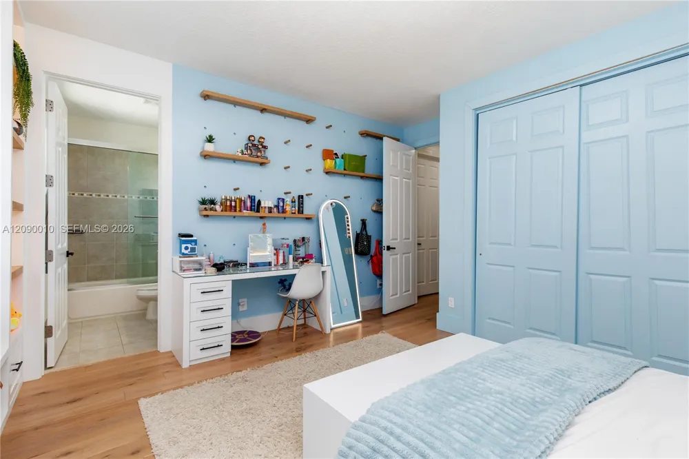 9529 Eden Roc Ct Delray Beach, FL 33446