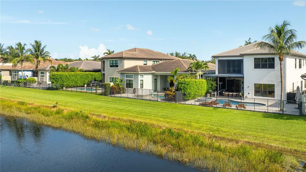 9529 Eden Roc Ct Delray Beach, FL 33446