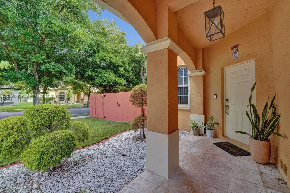 13725 SW 50th Ct Miramar, FL 33027