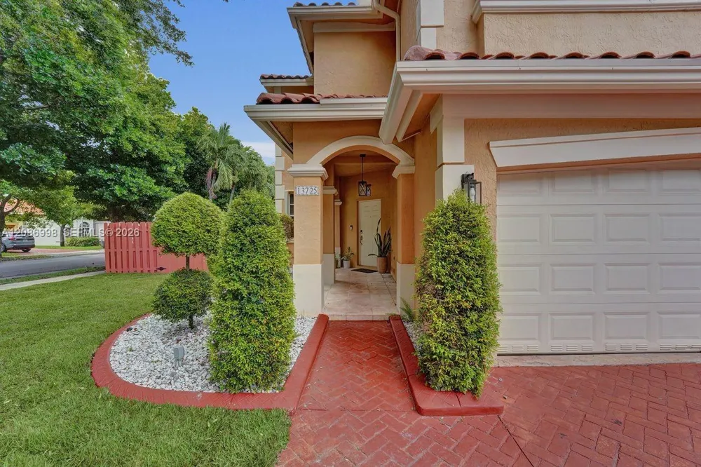 13725 SW 50th Ct Miramar, FL 33027