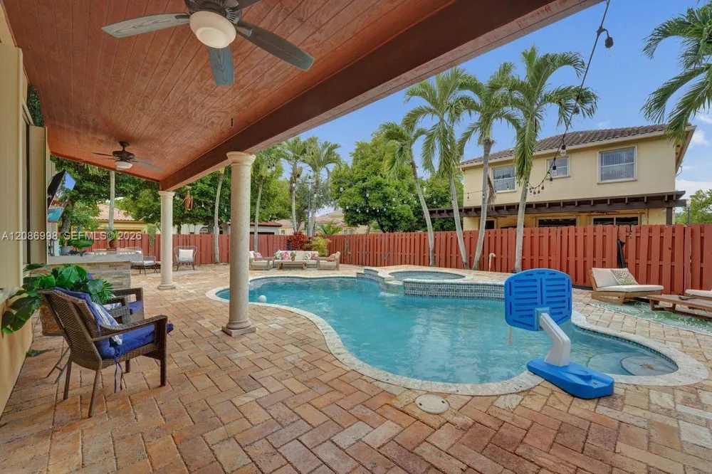 13725 SW 50th Ct Miramar, FL 33027