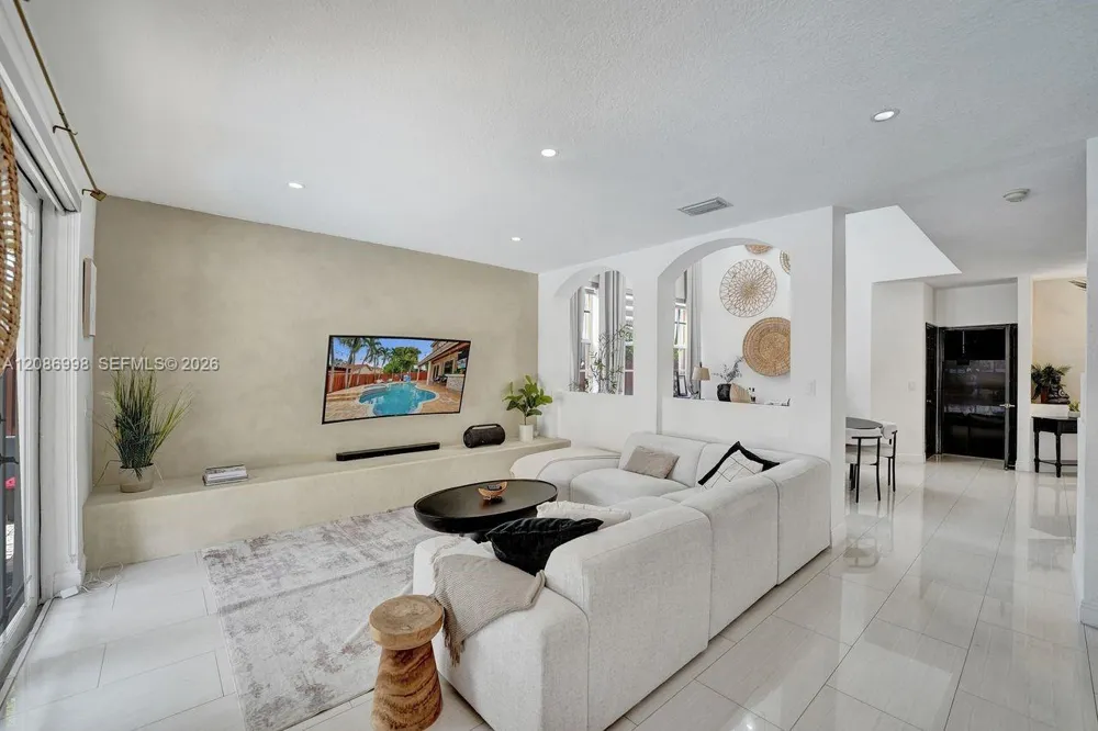 13725 SW 50th Ct Miramar, FL 33027