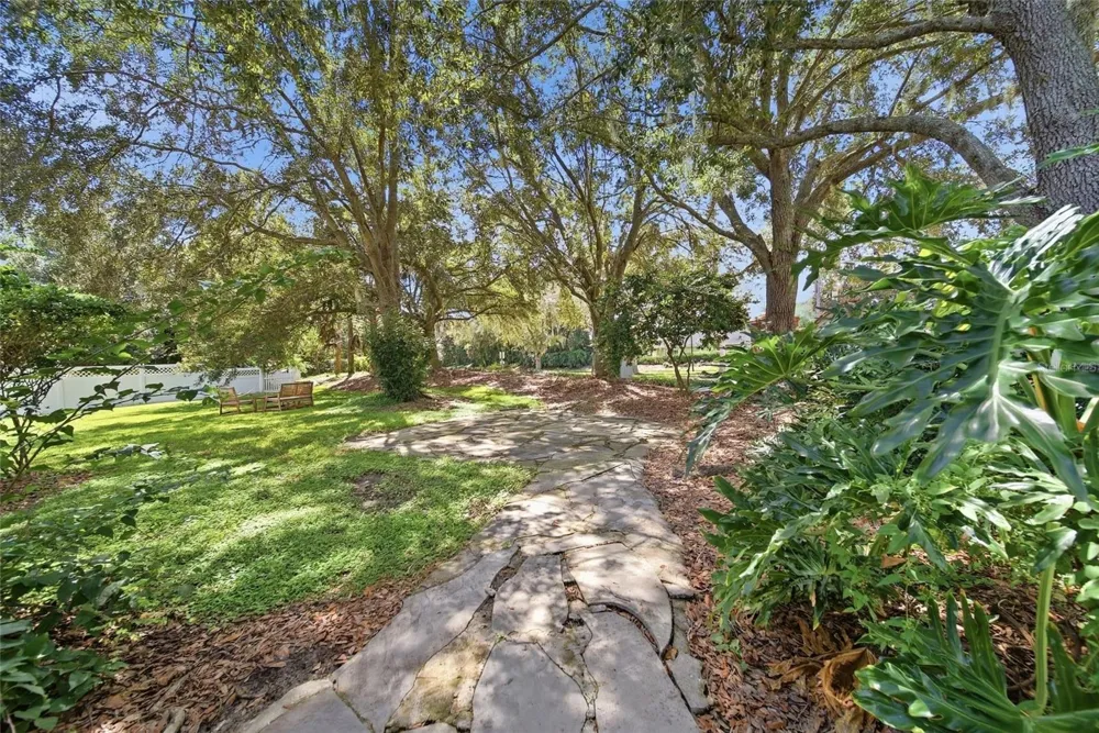 2306 SPRING HOLLOW LOOP Wesley Chapel, FL 33544