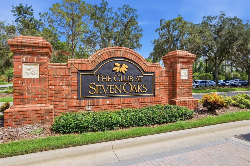 2306 SPRING HOLLOW LOOP Wesley Chapel, FL 33544