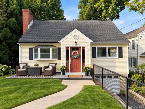 11 Emerson Avenue