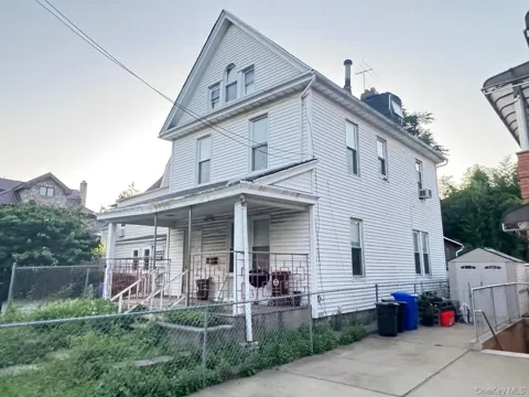 146-59 Delaware Avenue