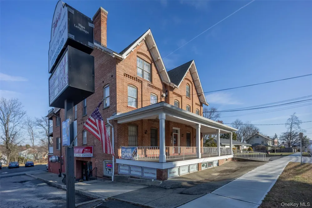 74 North Street #7 Newburgh, NY 12550