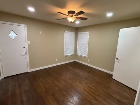 1570 Sutter Street Dallas, TX 75216