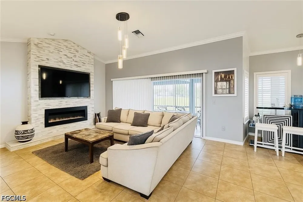 SW 15th Place Cape Coral, FL 33991