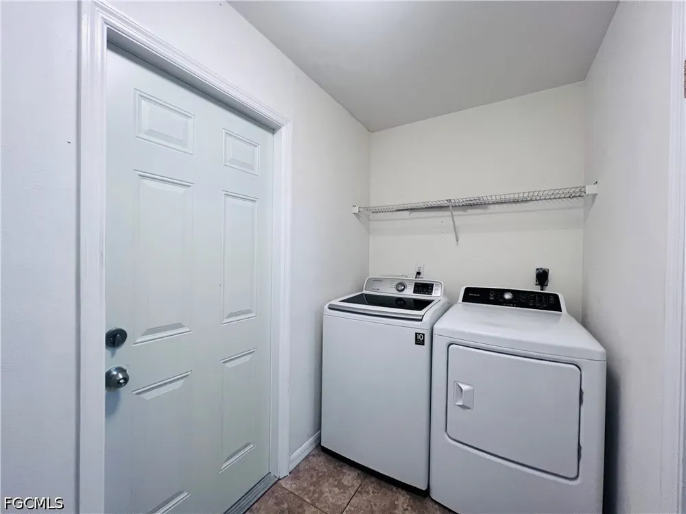 SW 15th Place Cape Coral, FL 33991