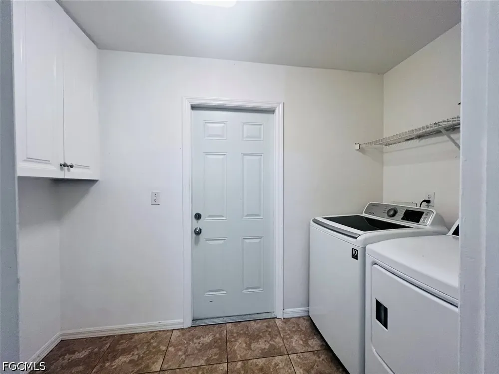 SW 15th Place Cape Coral, FL 33991