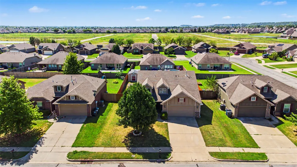18112 E 42nd Place Tulsa, OK 74134