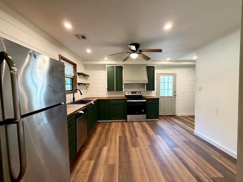 610 S State Street Wagoner, OK 74467