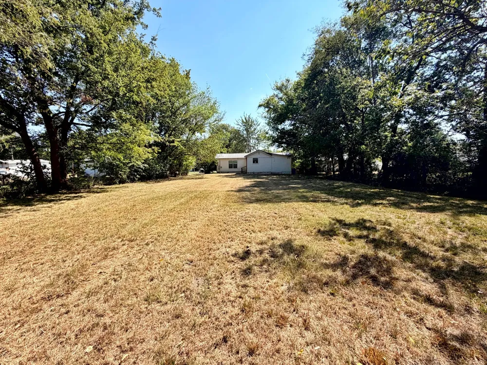 610 S State Street Wagoner, OK 74467
