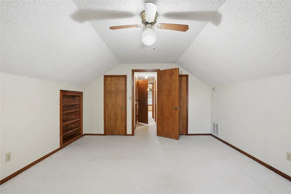 1711 Valley Road Sapulpa, OK 74066