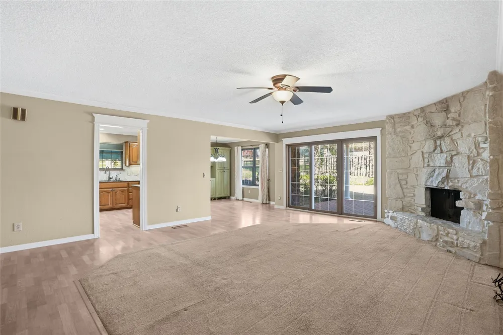 1711 Valley Road Sapulpa, OK 74066