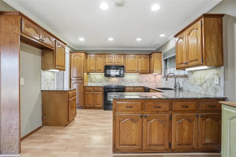 1711 Valley Road Sapulpa, OK 74066