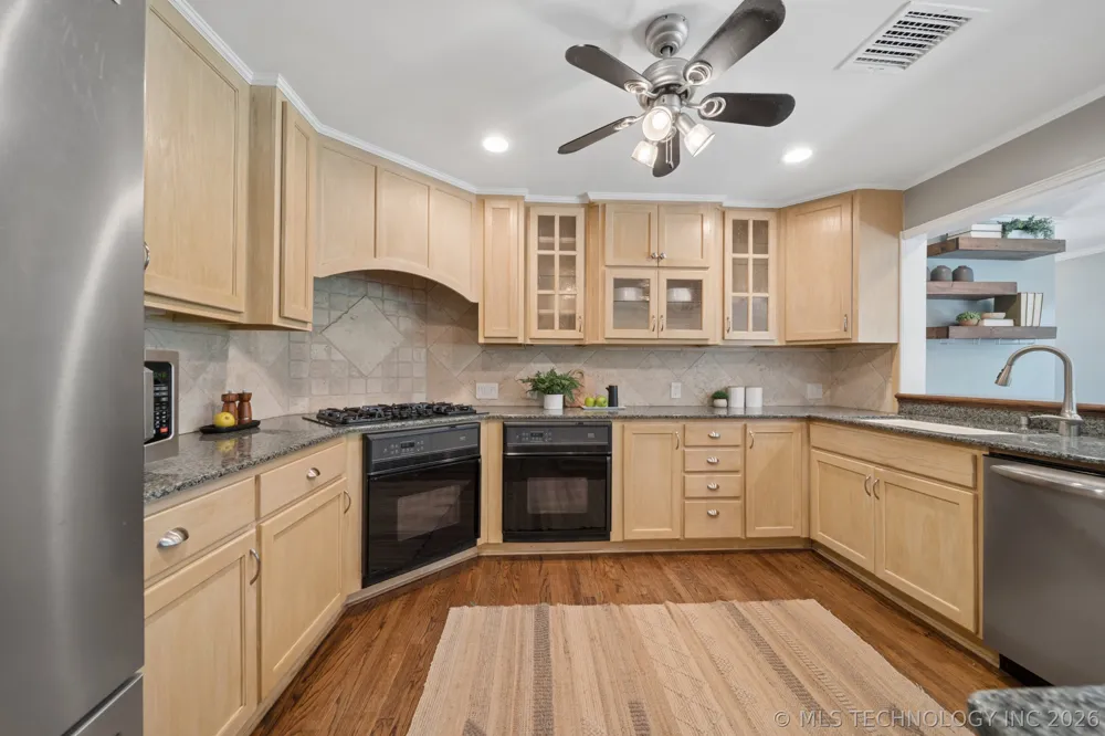 1909 E 35th Place Tulsa, OK 74105