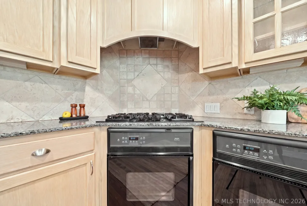 1909 E 35th Place Tulsa, OK 74105