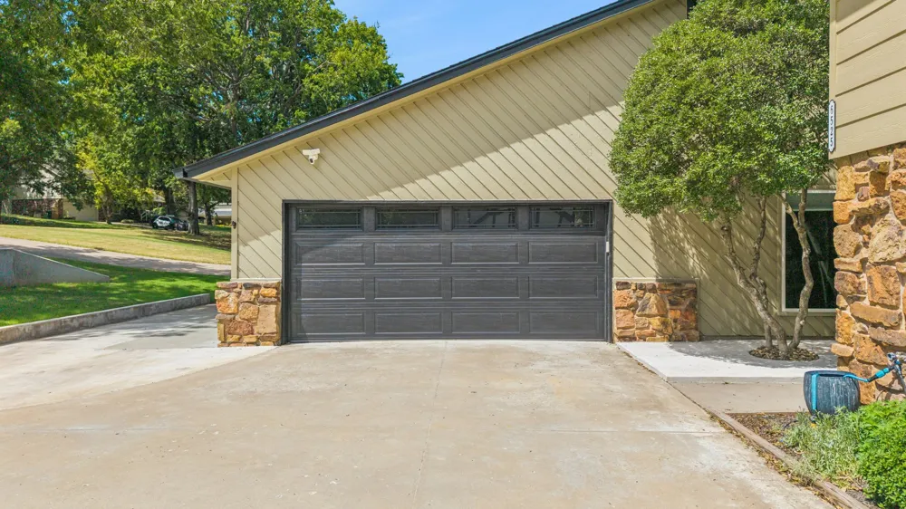 6525 S 221st East Avenue Broken Arrow, OK 74014