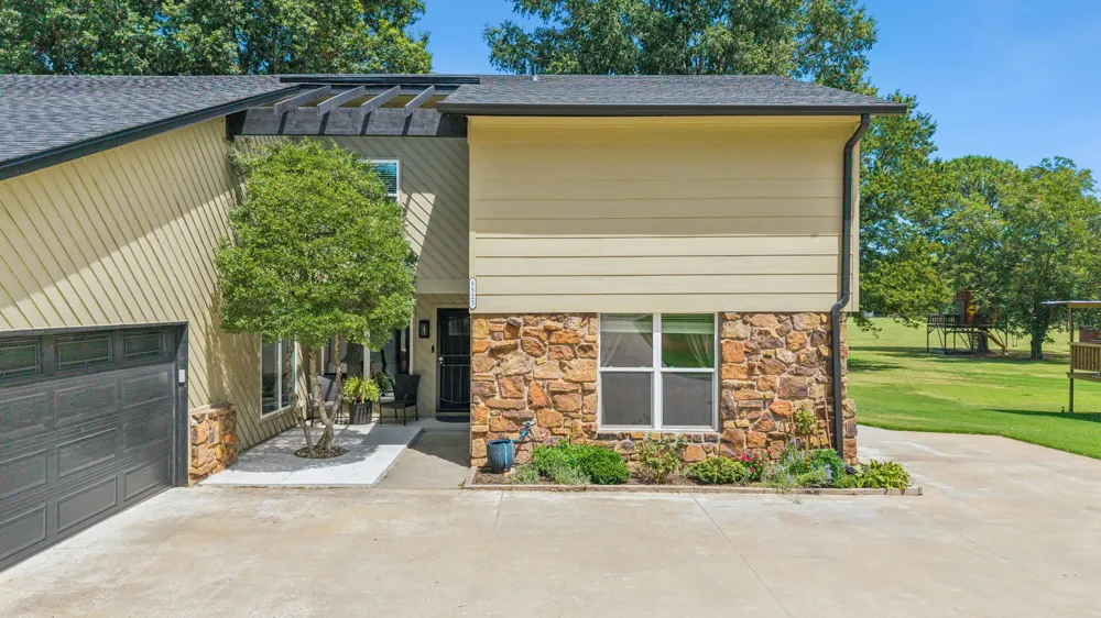 6525 S 221st East Avenue Broken Arrow, OK 74014